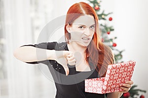 Girl is really unhappy with gift box for christmas