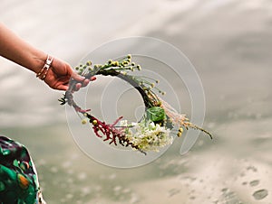 Girl wreath headdress hand water drop