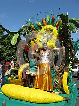 Girls on a parade car