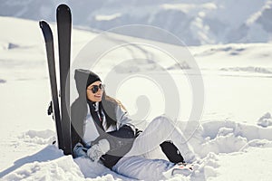 Girls with ski