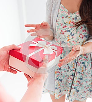 Give the present for Valetine`s day