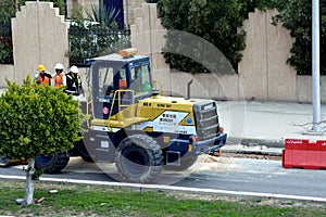 heavy yellow bulldozer, grader and excavator construction equipment, end loader vehicle, bulldozer quarry machine