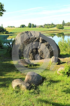 Glacial erratic boulders