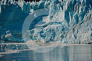 Glacier calves into the Ocean in a dramatic fashion.