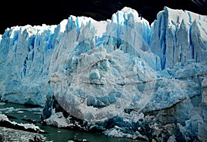 Glacier in evening sunlight