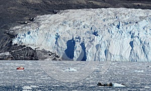 Glacier in Greenland 6