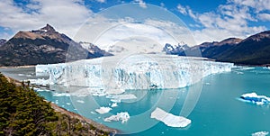 Glacier Perito Moreno panoramic view of ice and mountains in argentina. Los Glaciares National Park