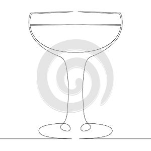 Glass bowl goblet for alcoholic drinks and wine