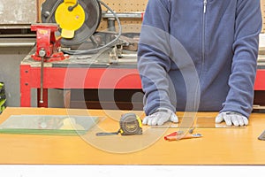 glass cutting in the workshop