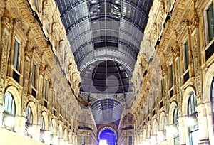 Glass gallery - Galleria Vittorio Emanuele - Milan photo