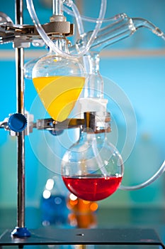 Glass laboratory apparatus