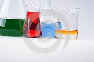 Glass laboratory apparatus with color water