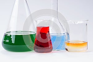 Glass laboratory apparatus with color water