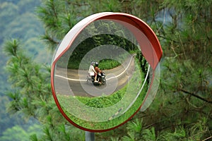 glass mirrors for warning signs on the highway