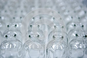 Glass transparent empty bottles assembly line