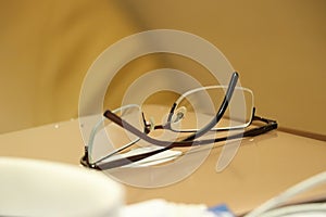 Glasses blur picture captured beautifully