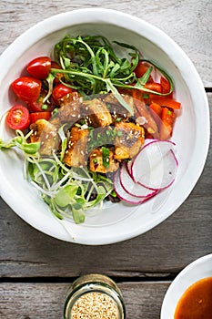 Glazed Tofu with Salad over Riceberry