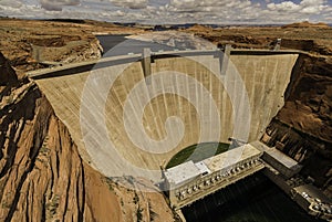 Glen Canyon dam in sunny day