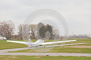 Glider plane Bergkirchen Oberbayern, Glider flying photo