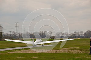 Glider plane Bergkirchen Oberbayern, Glider flying