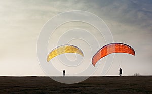 Gliding parachute