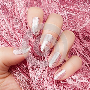 Glittered shiny rose nails