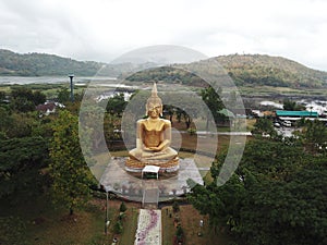 Glod buddha,the largest in the world at Nakhon Ratchasima,Thailand photo