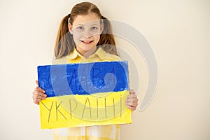 Glory to Ukraine sign