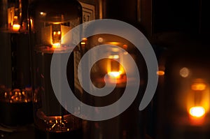 Glowing electronic tube