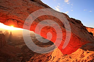 Glowing Mesa Arch at sunrise, Canyonlands National Park, Utah, U