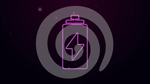 Glowing neon line Battery icon isolated on purple background. Lightning bolt symbol. 4K Video motion graphic animation