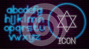 Glowing neon line Star of David icon isolated on brick wall background. Jewish religion symbol. Symbol of Israel. Neon