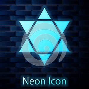 Glowing neon Star of David icon isolated on brick wall background. Jewish religion symbol. Symbol of Israel. Vector