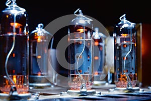 Glowing vacuum electron tubes