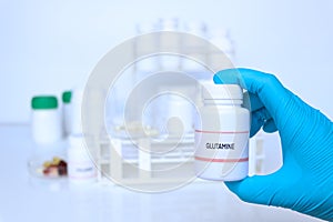 GLUTAMINE in a bottle, Food supplements for health