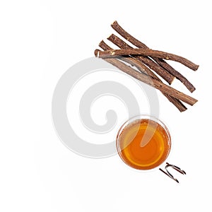 Glycyrrhiza glabra - Licorice tea cup and root pieces