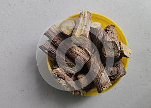 Glycyrrhiza glabra Liquorice root is also colloquially called Jeshthamadh or Mulethi.