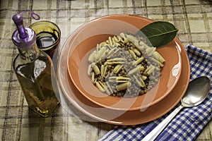 Gnocchetti sardi with lentil in a poor house