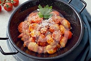 Gnocchi with fresh  tomato and cheese