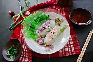 Goi cuon is a traditional spring roll from Vietnam Vietnamese food,.