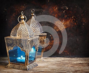 Gold Arabic Lanterns