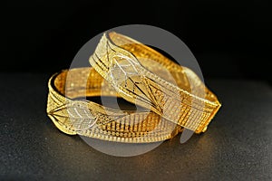 Gold Bangle Jewellery