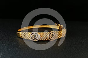 Gold Bangle Jewellery