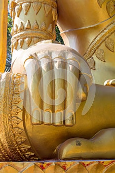 Gold Buddha statue big hand