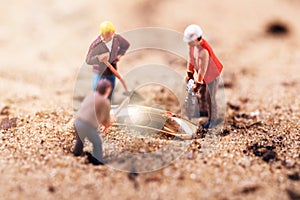 Gold digging treasure search