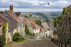 Gold Hill in Shaftesbury in Dorset, UK photo