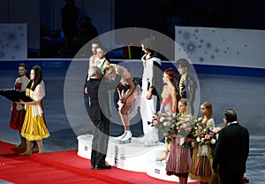 Gold medals for Maxim Shabalin and Oksana Domnina