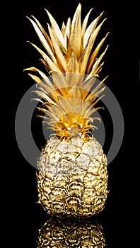 Gold pineapple