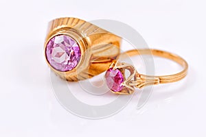 Gold ring with alexandrite photo