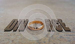 Gold ring divorce